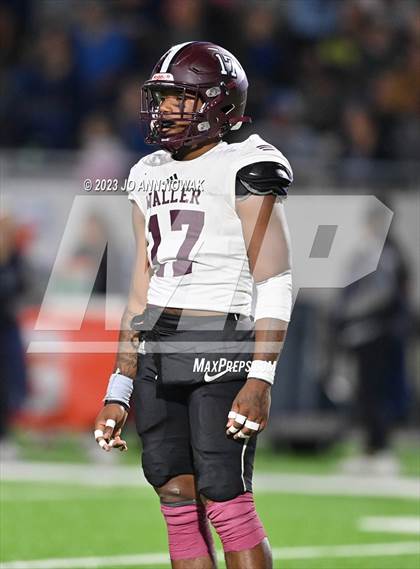 Thumbnail 2 in Waller @ Tomball Memorial photogallery.