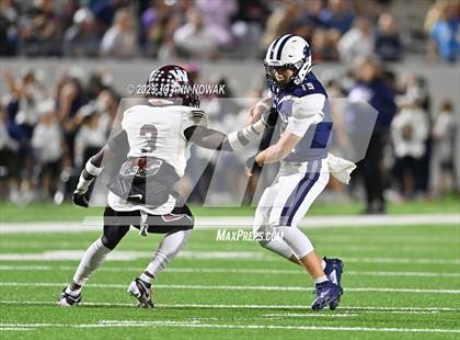 Thumbnail 3 in Waller @ Tomball Memorial photogallery.