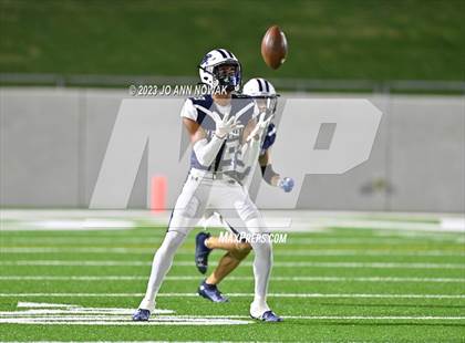 Thumbnail 2 in Waller @ Tomball Memorial photogallery.