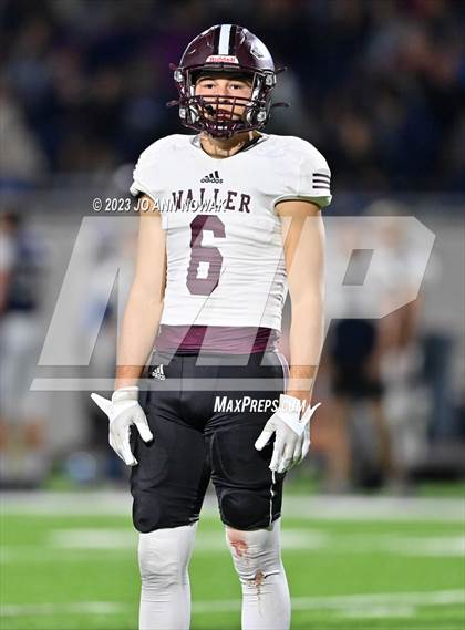 Thumbnail 3 in Waller @ Tomball Memorial photogallery.
