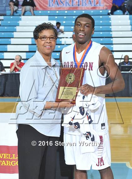 Thumbnail 2 in Robinson vs. Terry Sanford (NCHSAA 3A Final)  photogallery.