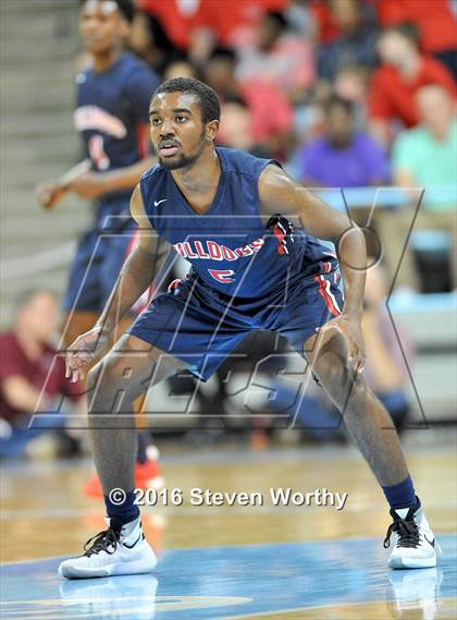 Thumbnail 1 in Robinson vs. Terry Sanford (NCHSAA 3A Final)  photogallery.