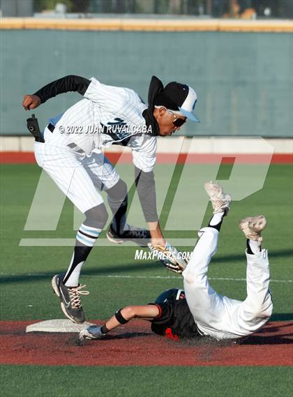 Thumbnail 2 in South Pasadena @ Salesian photogallery.