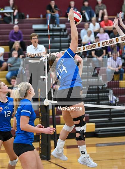 Thumbnail 3 in Snowflake @ Northwest Christian (AIA 3A Semifinal) photogallery.