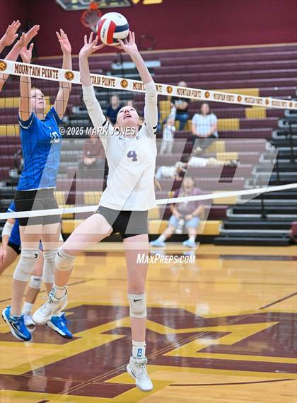 Thumbnail 2 in Snowflake @ Northwest Christian (AIA 3A Semifinal) photogallery.