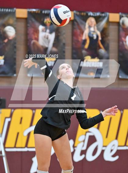 Thumbnail 3 in Snowflake @ Northwest Christian (AIA 3A Semifinal) photogallery.