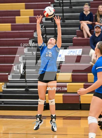 Thumbnail 1 in Snowflake @ Northwest Christian (AIA 3A Semifinal) photogallery.