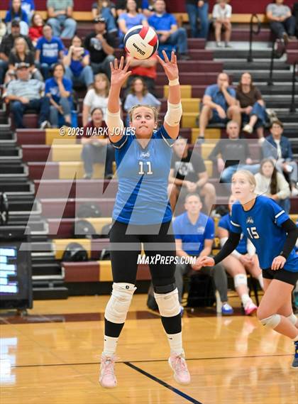 Thumbnail 3 in Snowflake @ Northwest Christian (AIA 3A Semifinal) photogallery.