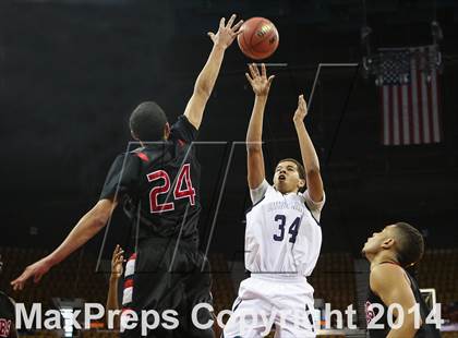 Thumbnail 3 in Rangeview vs Overland (CHSAA 5A Great 8) photogallery.