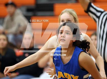 Thumbnail 2 in Grand Saline vs Cumberland Academy photogallery.