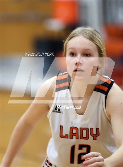 Thumbnail 1 in Grand Saline vs Cumberland Academy photogallery.