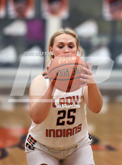 Thumbnail 3 in Grand Saline vs Cumberland Academy photogallery.