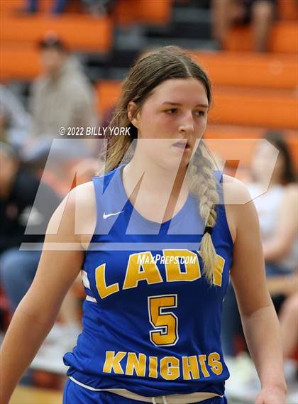 Thumbnail 2 in Grand Saline vs Cumberland Academy photogallery.