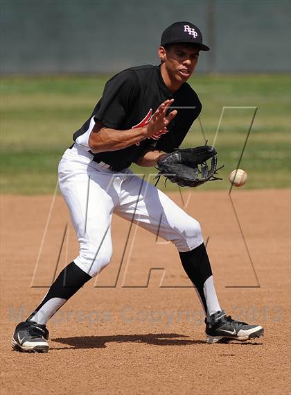 Thumbnail 3 in Rio Hondo Prep @ Flintridge Prep photogallery.