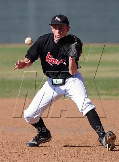 Thumbnail 3 in Rio Hondo Prep @ Flintridge Prep photogallery.