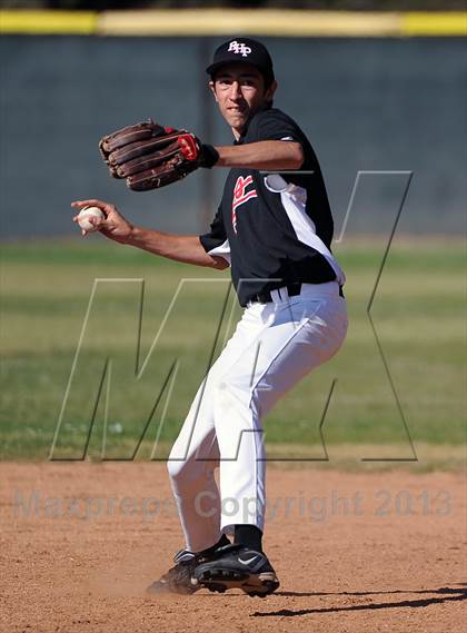 Thumbnail 3 in Rio Hondo Prep @ Flintridge Prep photogallery.
