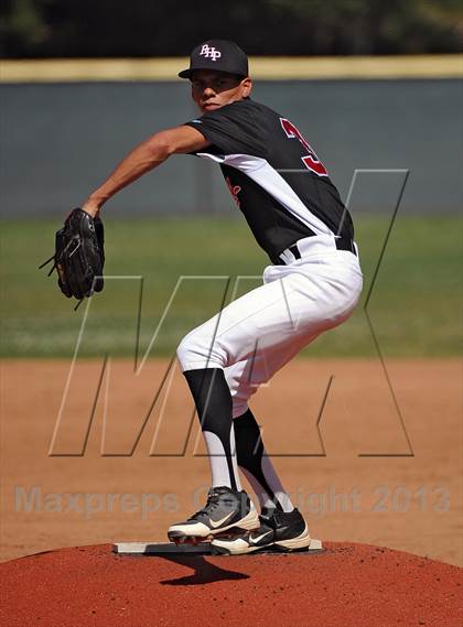 Thumbnail 3 in Rio Hondo Prep @ Flintridge Prep photogallery.