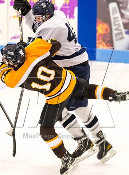 Thumbnail 3 in Watchung Hills Regional @ Middletown South photogallery.