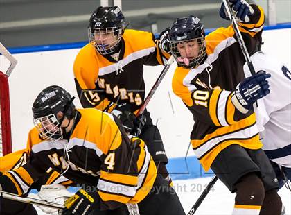 Thumbnail 1 in Watchung Hills Regional @ Middletown South photogallery.