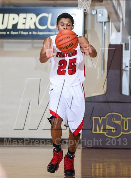 Thumbnail 3 in Pantego Christian vs. Salado (Fantasy of Lights Tournament) photogallery.