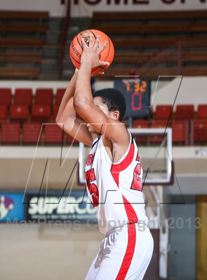 Thumbnail 1 in Pantego Christian vs. Salado (Fantasy of Lights Tournament) photogallery.