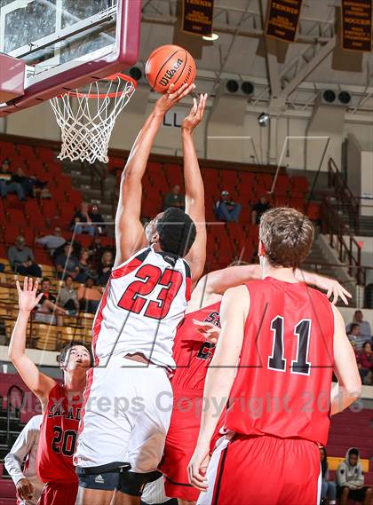 Thumbnail 1 in Pantego Christian vs. Salado (Fantasy of Lights Tournament) photogallery.