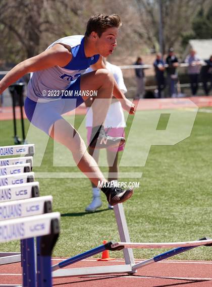 Thumbnail 2 in Mile High League Meet photogallery.