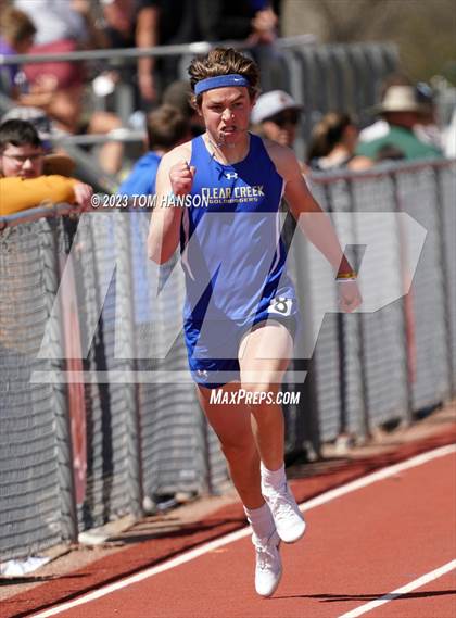 Thumbnail 1 in Mile High League Meet photogallery.