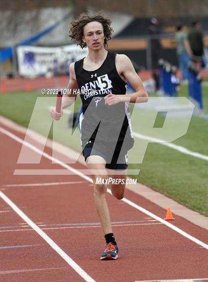 Thumbnail 3 in Mile High League Meet photogallery.