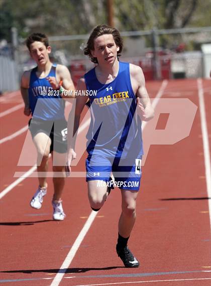 Thumbnail 1 in Mile High League Meet photogallery.