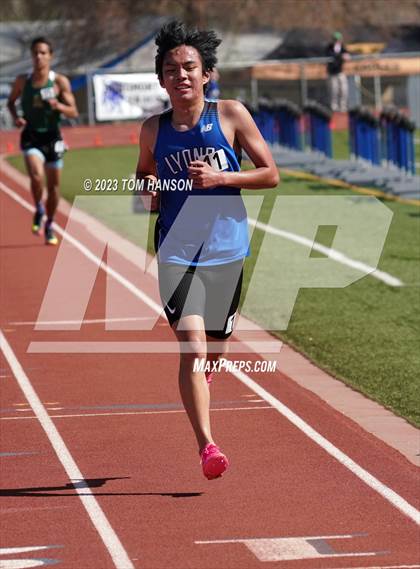 Thumbnail 2 in Mile High League Meet photogallery.