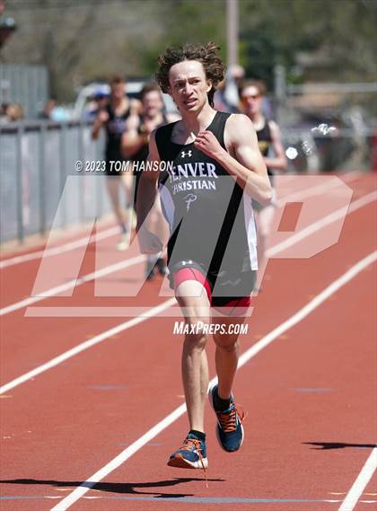 Thumbnail 3 in Mile High League Meet photogallery.