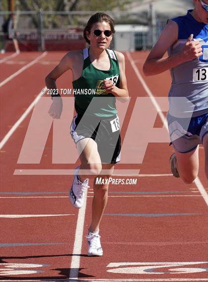 Thumbnail 3 in Mile High League Meet photogallery.