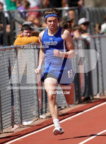 Thumbnail 2 in Mile High League Meet photogallery.