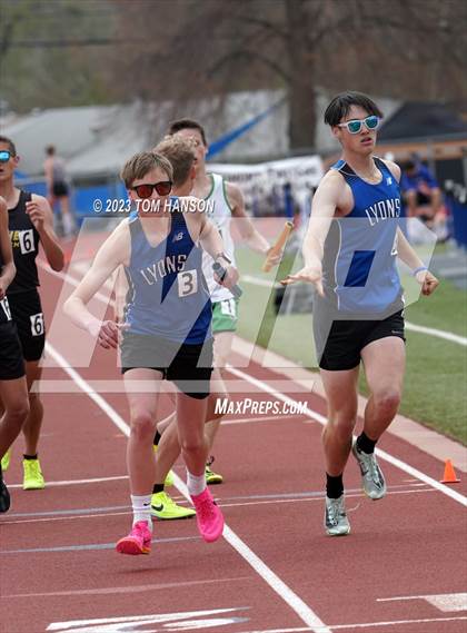 Thumbnail 1 in Mile High League Meet photogallery.