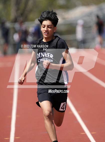 Thumbnail 3 in Mile High League Meet photogallery.