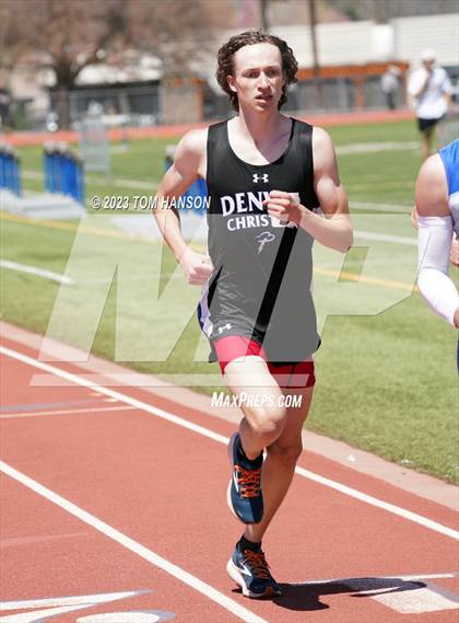 Thumbnail 1 in Mile High League Meet photogallery.
