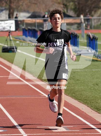 Thumbnail 1 in Mile High League Meet photogallery.