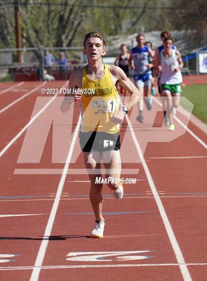 Thumbnail 3 in Mile High League Meet photogallery.
