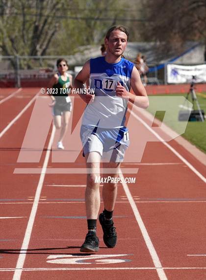 Thumbnail 1 in Mile High League Meet photogallery.