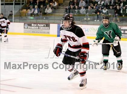 Thumbnail 2 in Rye vs. Yorktown (Section 1 Division 2 Final) photogallery.