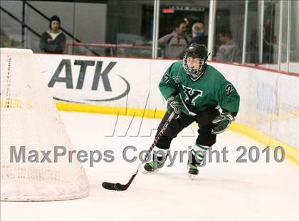Thumbnail 2 in Rye vs. Yorktown (Section 1 Division 2 Final) photogallery.