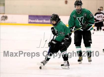 Thumbnail 1 in Rye vs. Yorktown (Section 1 Division 2 Final) photogallery.