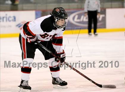 Thumbnail 2 in Rye vs. Yorktown (Section 1 Division 2 Final) photogallery.