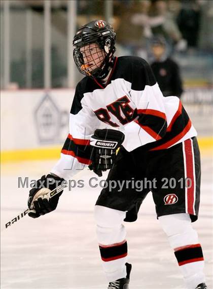 Thumbnail 1 in Rye vs. Yorktown (Section 1 Division 2 Final) photogallery.