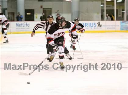 Thumbnail 1 in Rye vs. Yorktown (Section 1 Division 2 Final) photogallery.
