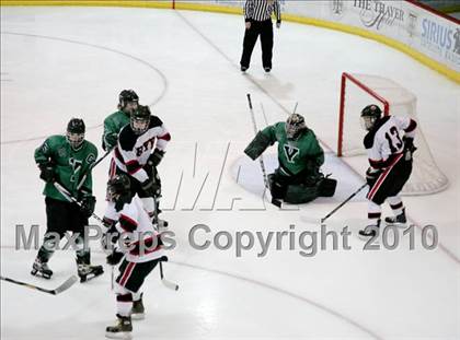 Thumbnail 2 in Rye vs. Yorktown (Section 1 Division 2 Final) photogallery.
