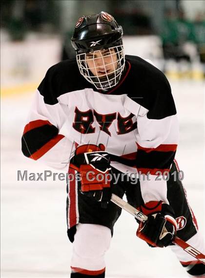 Thumbnail 3 in Rye vs. Yorktown (Section 1 Division 2 Final) photogallery.