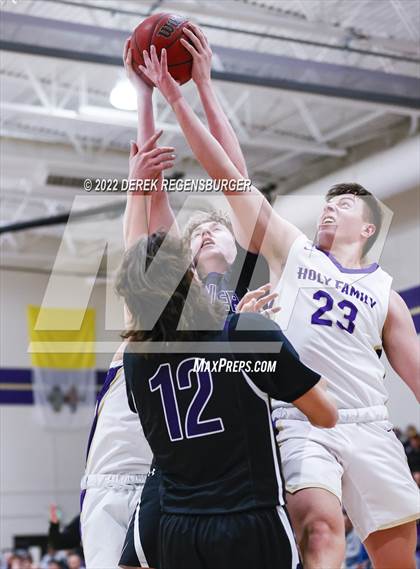 Thumbnail 2 in Discovery Canyon vs Holy Family (CHSAA 4A Playoff Rd 2) photogallery.