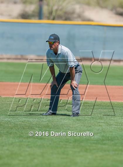Thumbnail 2 in Mullen vs. Cardinal Newman (Coach Bob National Invitational) photogallery.